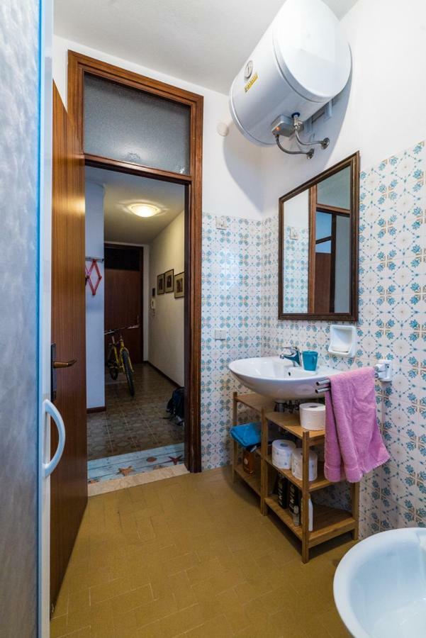 Appartamento A Pochi Passi Dal Mare Caorle Exterior foto